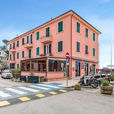 Amiado - Happy