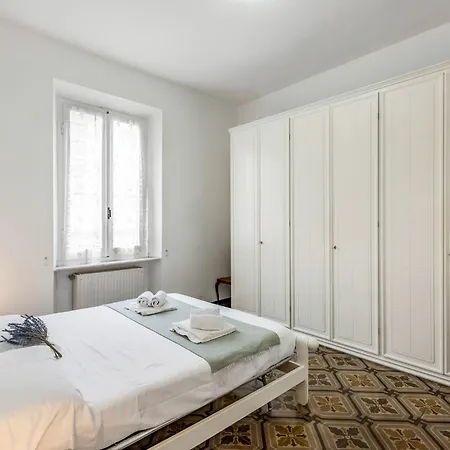 Amiado Apartment With Sea View Balcony - Happy Rentals 아파트 *